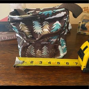 Thirty-one littles. Christmas design.